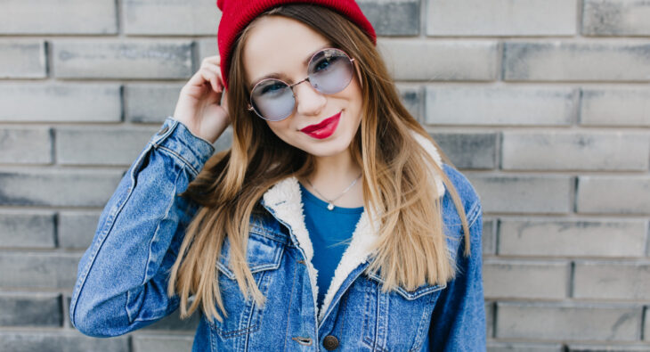 Kurtka, płaszcz, a może sztuczne futro? Jak przygotować się na sezon jesienno-zimowy?